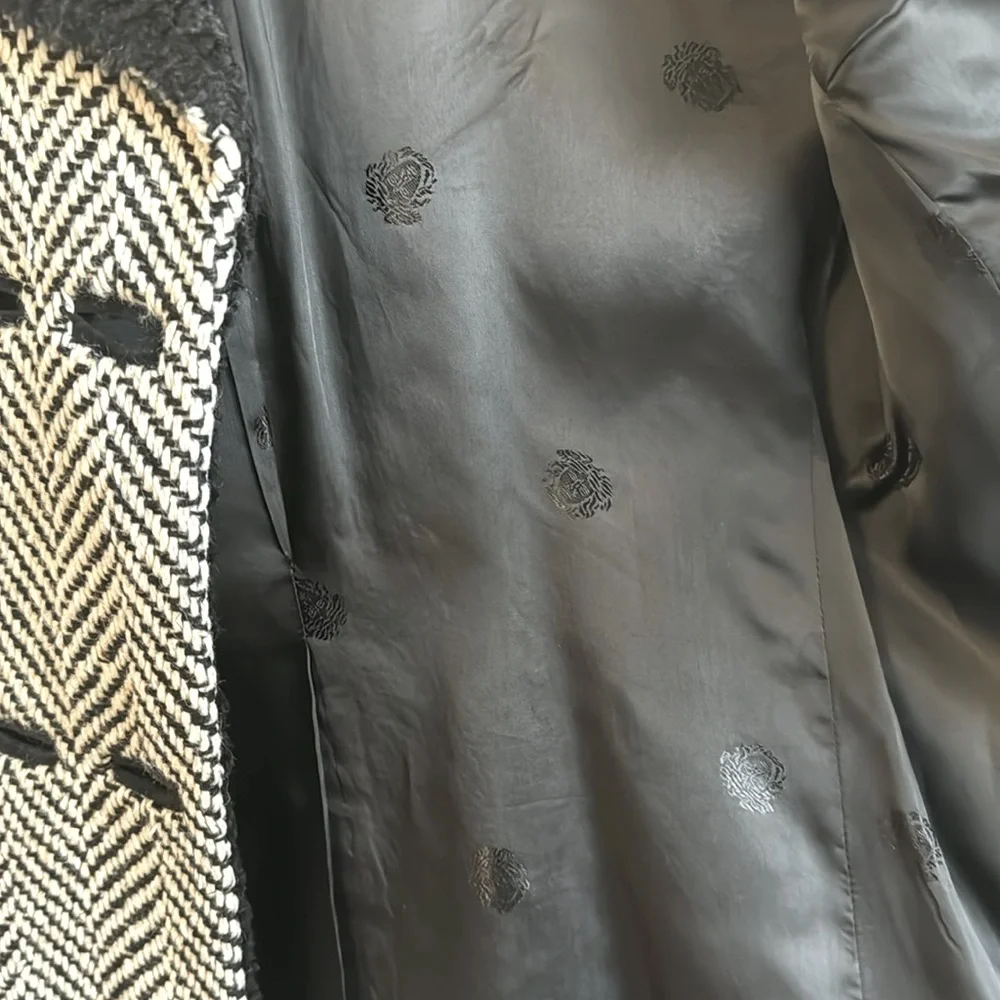 Gianni Versace 1973 Herringbone Wool Double Breasted Peacoat - Picture 12 of 12